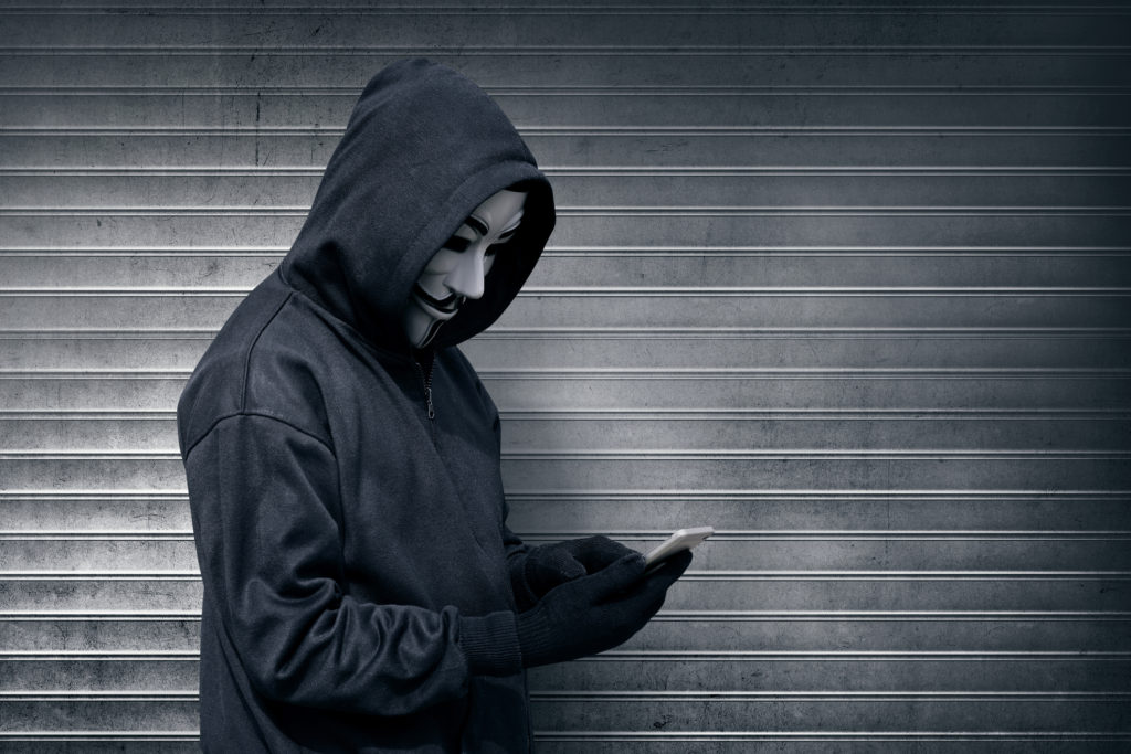 3 Myths Debunked: Insider Tips for Untraceable Cell Phones